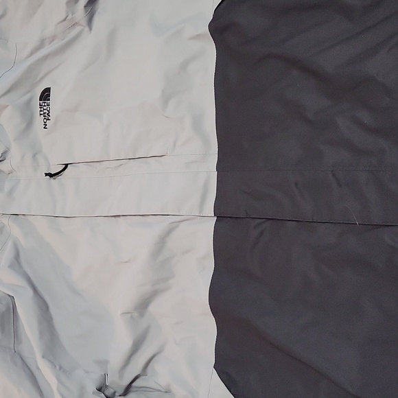 The North Face Men's Dryvent Jacket Size Xl - Picture 12 of 16